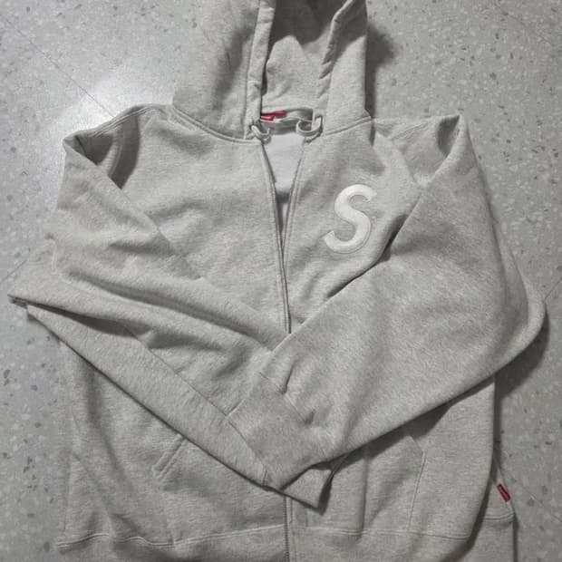 슈프림 후드집업