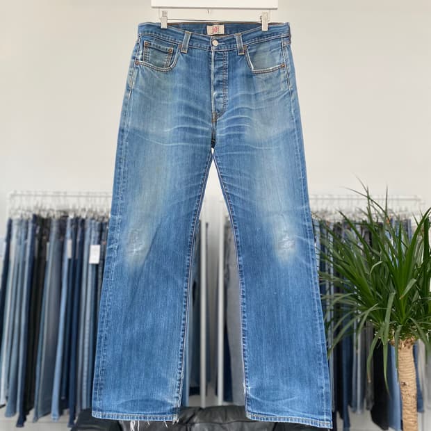 리바이스501 Straight Fit 00s 32사이즈 a5696