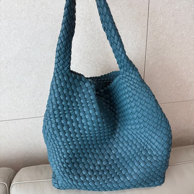 새상품 / 일본구매 / 파우치 포함 가방 