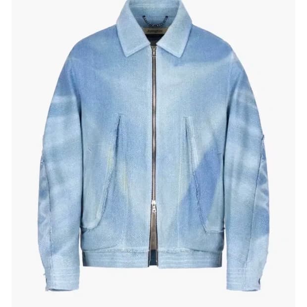 지용킴 사진 속 자켓 삽니다