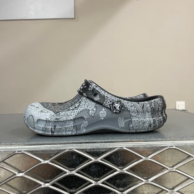 크록스 비스트로 반다나 클로그 265 (gr-4305)