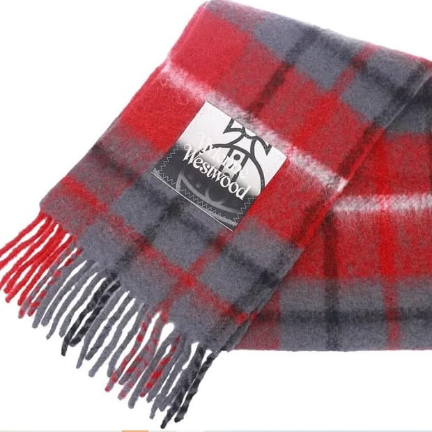 비비안웨스트우드 로고패치 알파카 블렌드 머플러 레드 (새상품)



