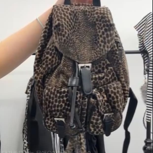 큐빈티지 오네갸루 레오파드 호피 미니 백팩