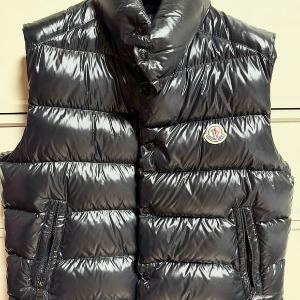 몽클레어 패딩조끼 Tib