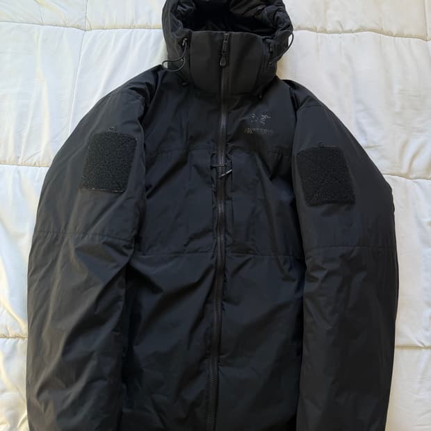 [L] 아크테릭스 리프 콜드 WX 자켓 SV 블랙