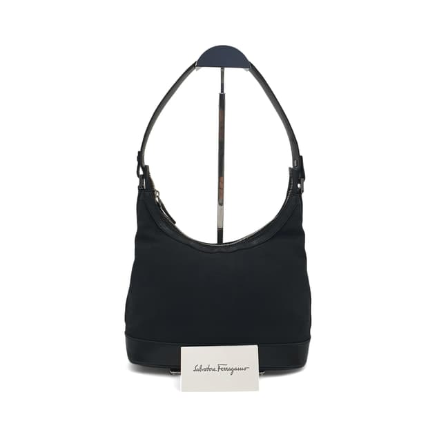 페라가모 패브릭 호보백 숄더백