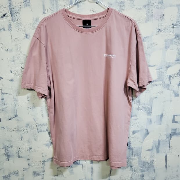 그루브라임 센터로고 라운드 반팔티 