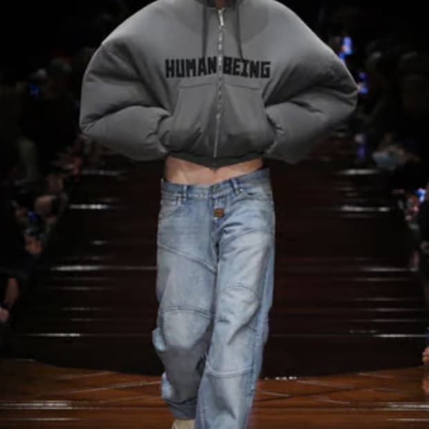 [41] 발렌시아가 25ss 바스켓볼 스니커즈 화이트