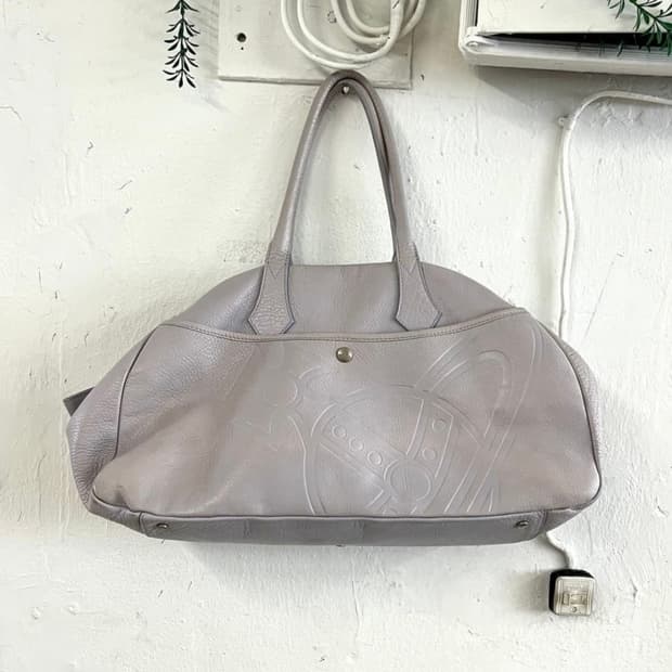 비비안웨스트우드 빈티지 레더 숄더백