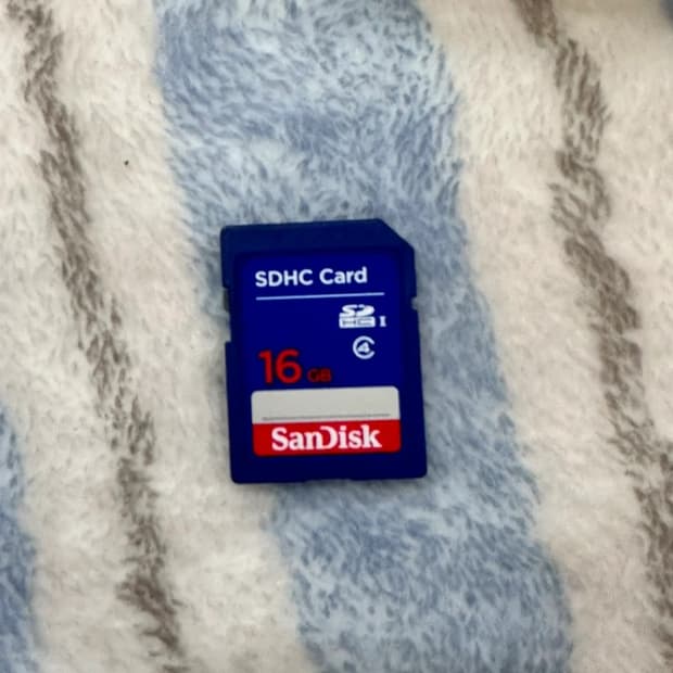 디카 sd카드 16기가