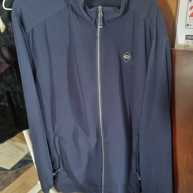 POINT ZERO골프 바람막이.   110
