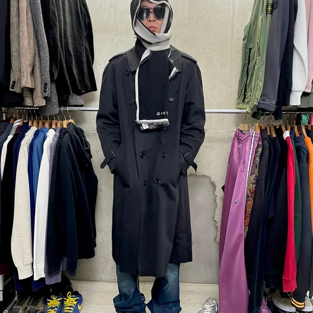 BURBERRYS TRENCH COAT