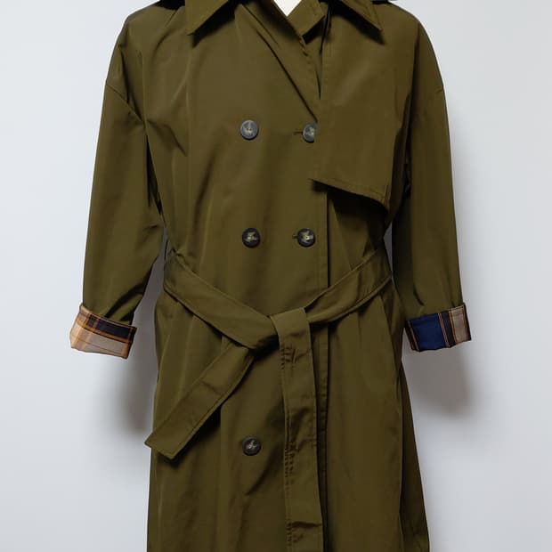 칼 라거펠트 여성 트렌치코트 카키(100)

