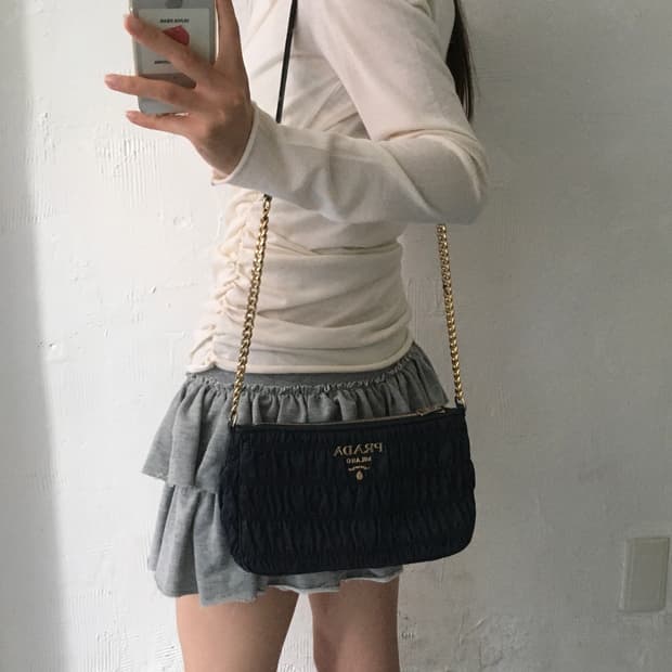 PRADA 프라다 네이비 나일론 테수토 고프레 숄더백