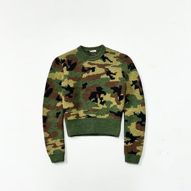 미우미우 19FW 런웨이피스 카모플라쥬 니트 