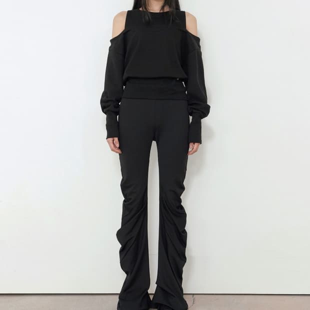 LAYERED SWEATSHIRT, BLACK