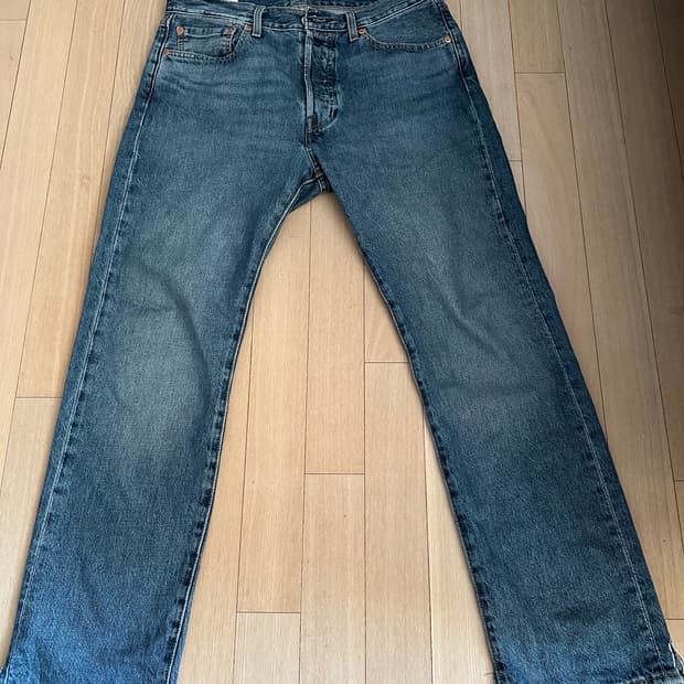 현행 리바이스 501 W32 L30