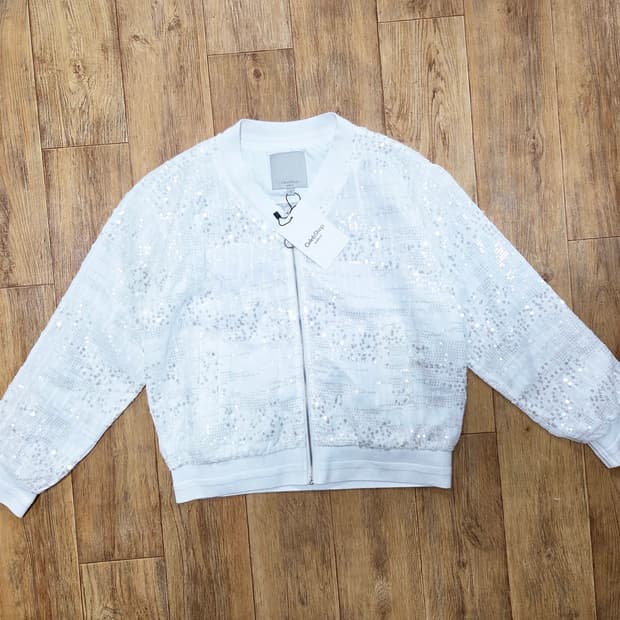 셀렙샵에디션(celebshop) 스팽글 봄버점퍼 55-66 새상품