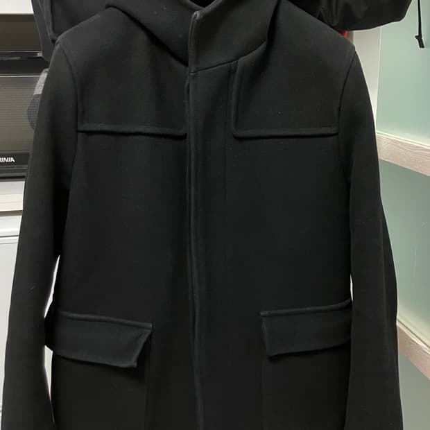 프라다 라나울 숏(하프) 후드코트 미디움