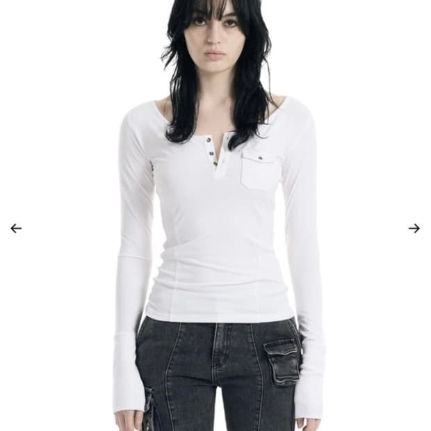 (새상품) 보헤미안서울 빈티지 버튼 포켓 탑