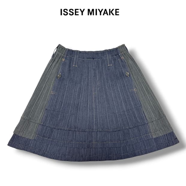 이세이미야케 플리츠플리즈 데님 포켓 미디스커트