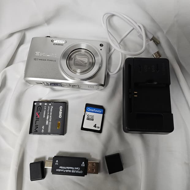 카시오 엑슬림 z-300 (메이크업모드 등 입문용으로도 추천)