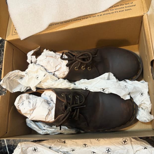 닥터마틴 1461 크레이지호스 uk4 230