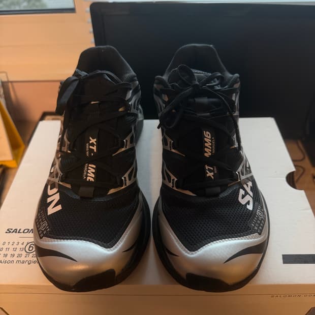 살로몬 x MM6 메종 마르지엘라 XT-MM6 블랙