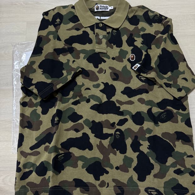 [M] 베이프 1ST 카모 원포인트 레귤러핏 폴로 셔츠 25fw