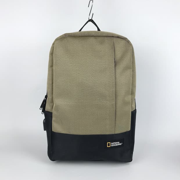 내셔널지오그래픽 USB 스마트 백팩 가방