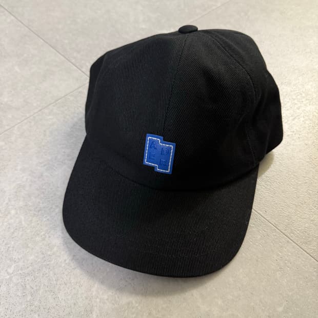 아더에러 볼캡 모자