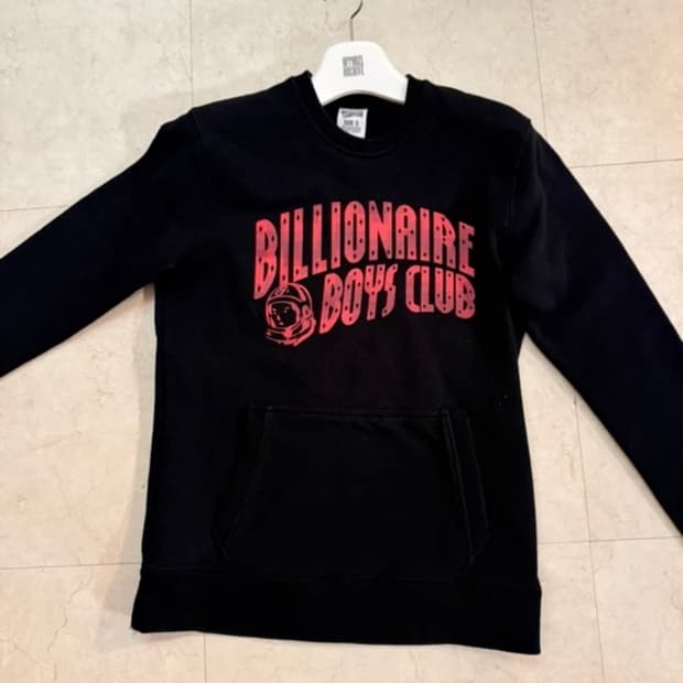 빌리어네어 보이즈 클럽 맨투맨