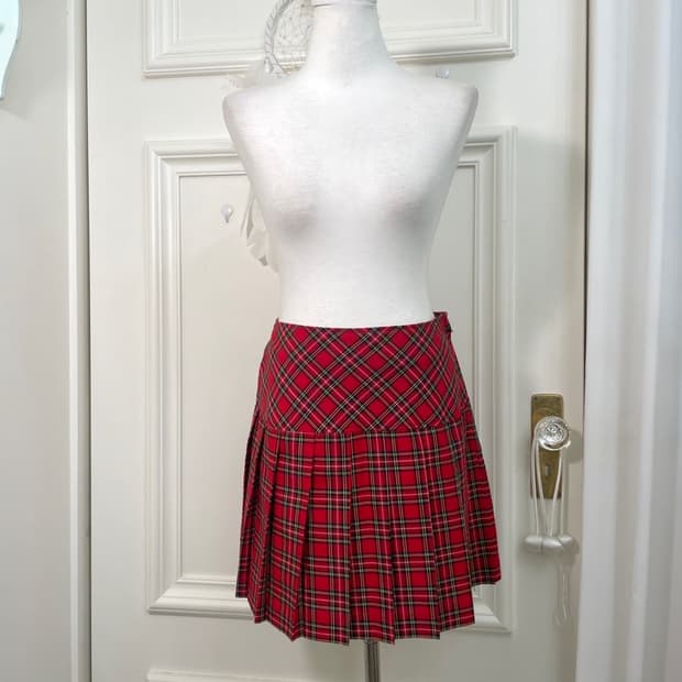 red check pleats mini skirt