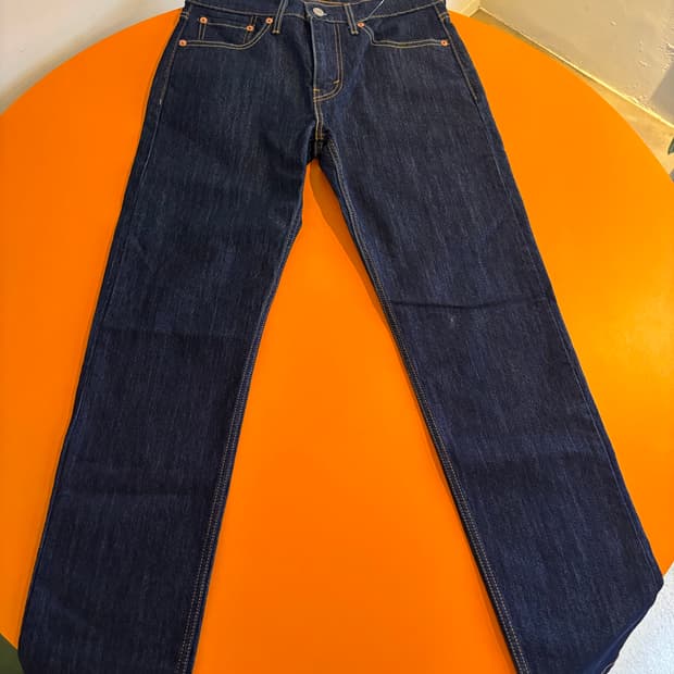 리바이스 데님팬츠 502