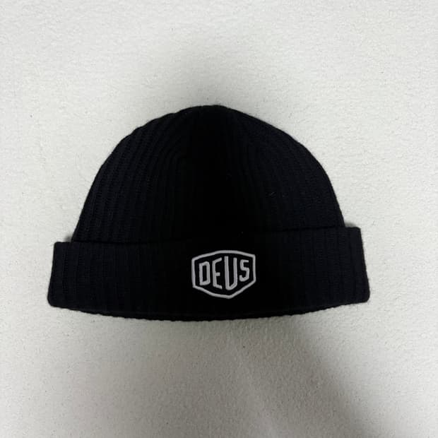 데우스 숏 비니 블랙