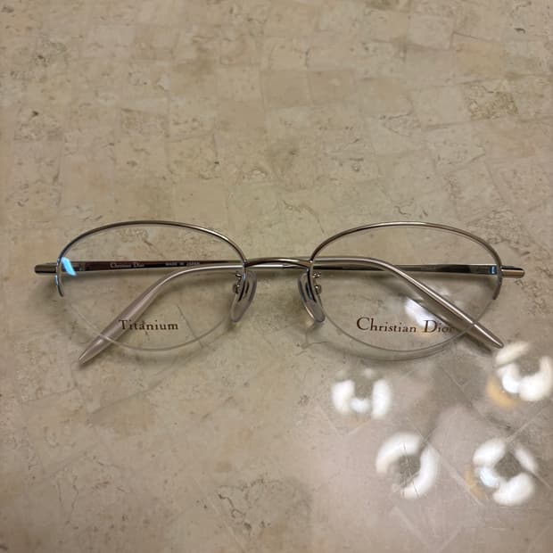 올드 디올 안경