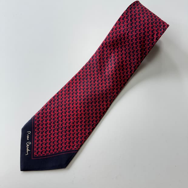 피에르가르뎅(Pierre cardin) 장폭 실크 넥타이 10.4cm