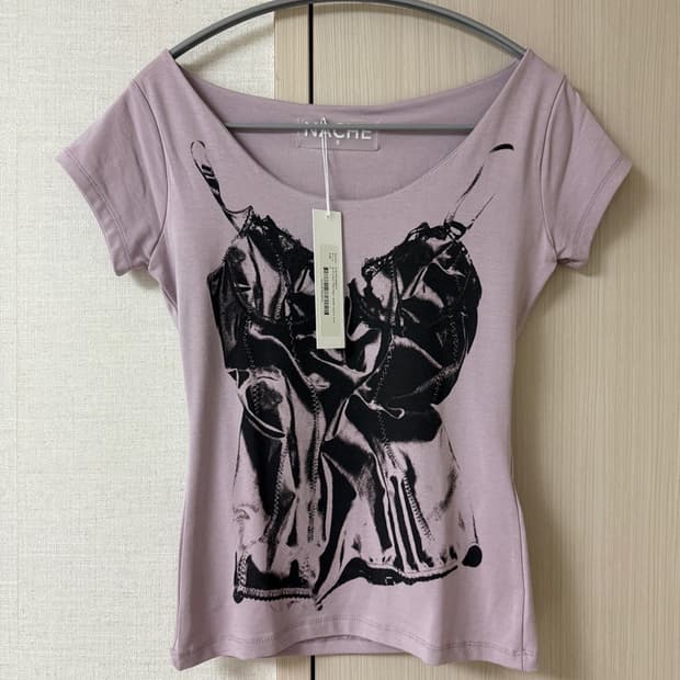 나체 SLIP X-RAY PRINTED T-SHIRT DUSTY PINK