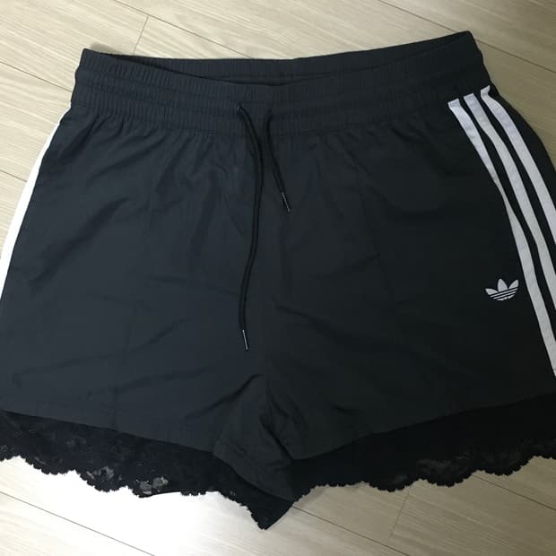 아디다스 레이스 쇼츠 us