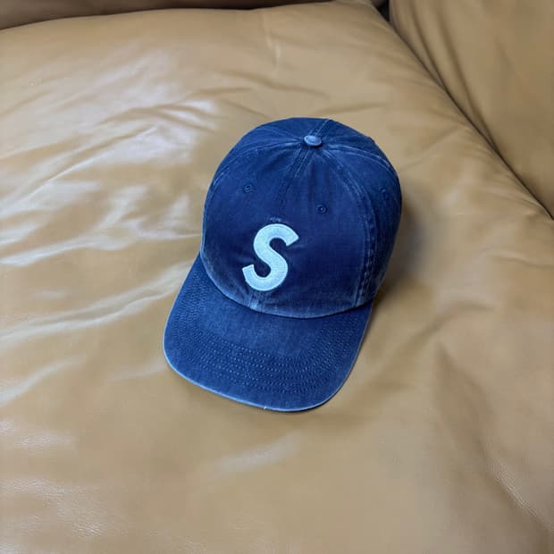 Supreme 슈프림 23fw 피그먼트 네이비 S로고 6패널 볼캡 모자