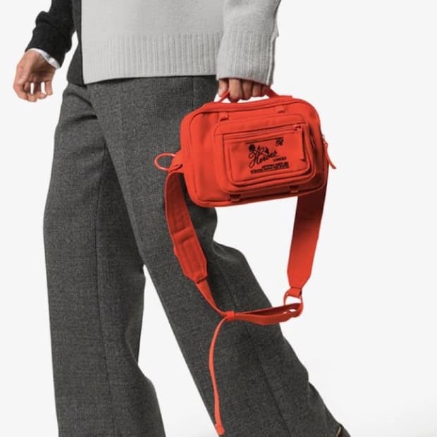 라프시몬스x이스트팩 루프링 웨이스트백