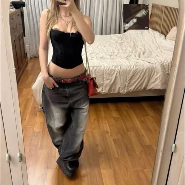 핀터맛 워싱 흑청 팬츠