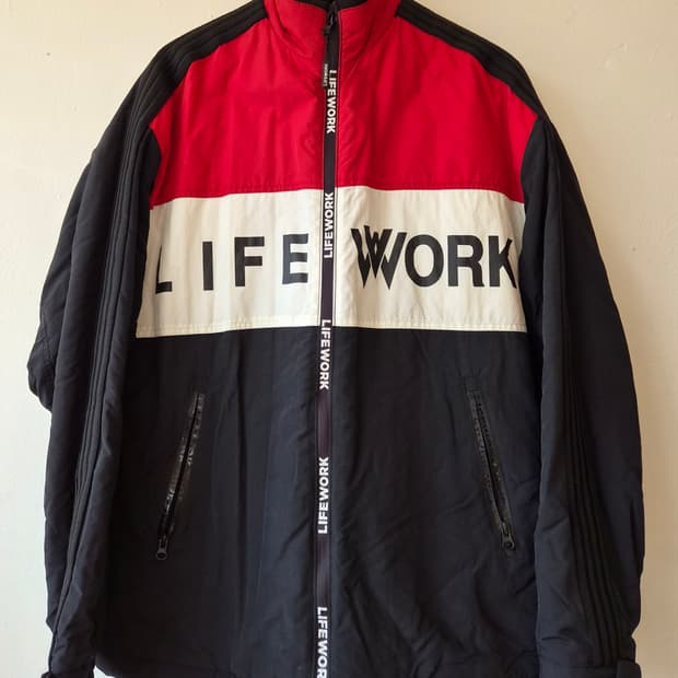 라이프워크 남성 경량패딩
