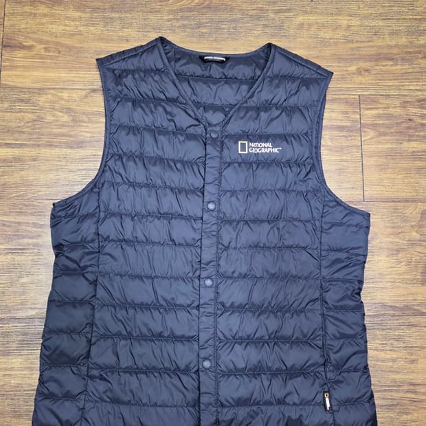 내셔널지오그래픽 구스다운 베스트 거의새거