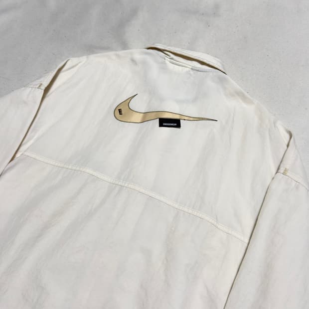 L 나이키 빅스우시 바람막이 