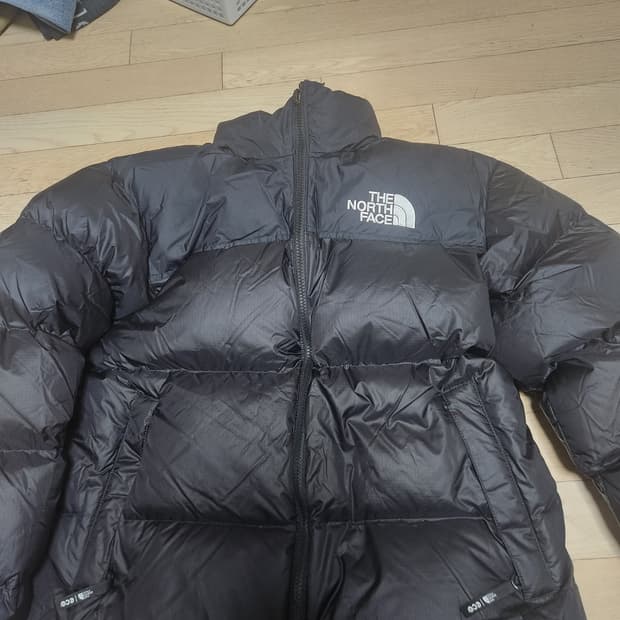 NJ1DR75B 노스페이스 1996 눕시 m 팝니다