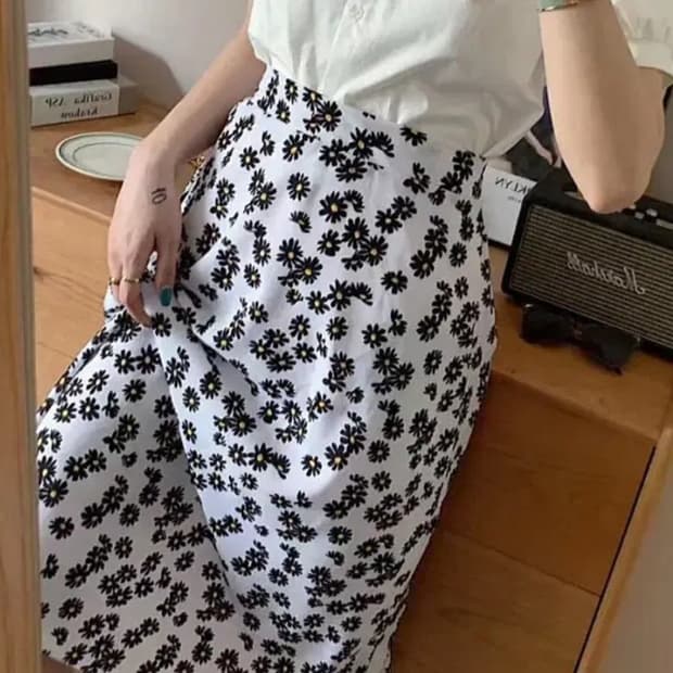 루루서울 쉬폰 데이지 플라워 패턴 롱 스커트