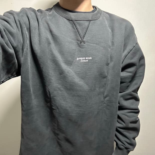 아크네 스튜디오 맨투맨(XL)