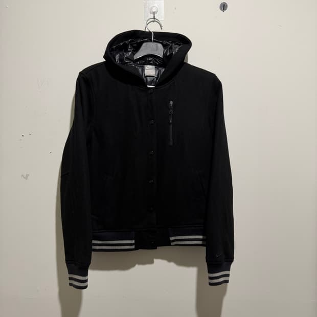 나이키 후드 모직 바시티자켓