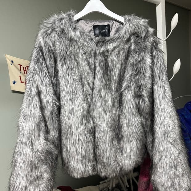 플레어업 FLAREUP 퍼자켓 / 구매가 20만원대